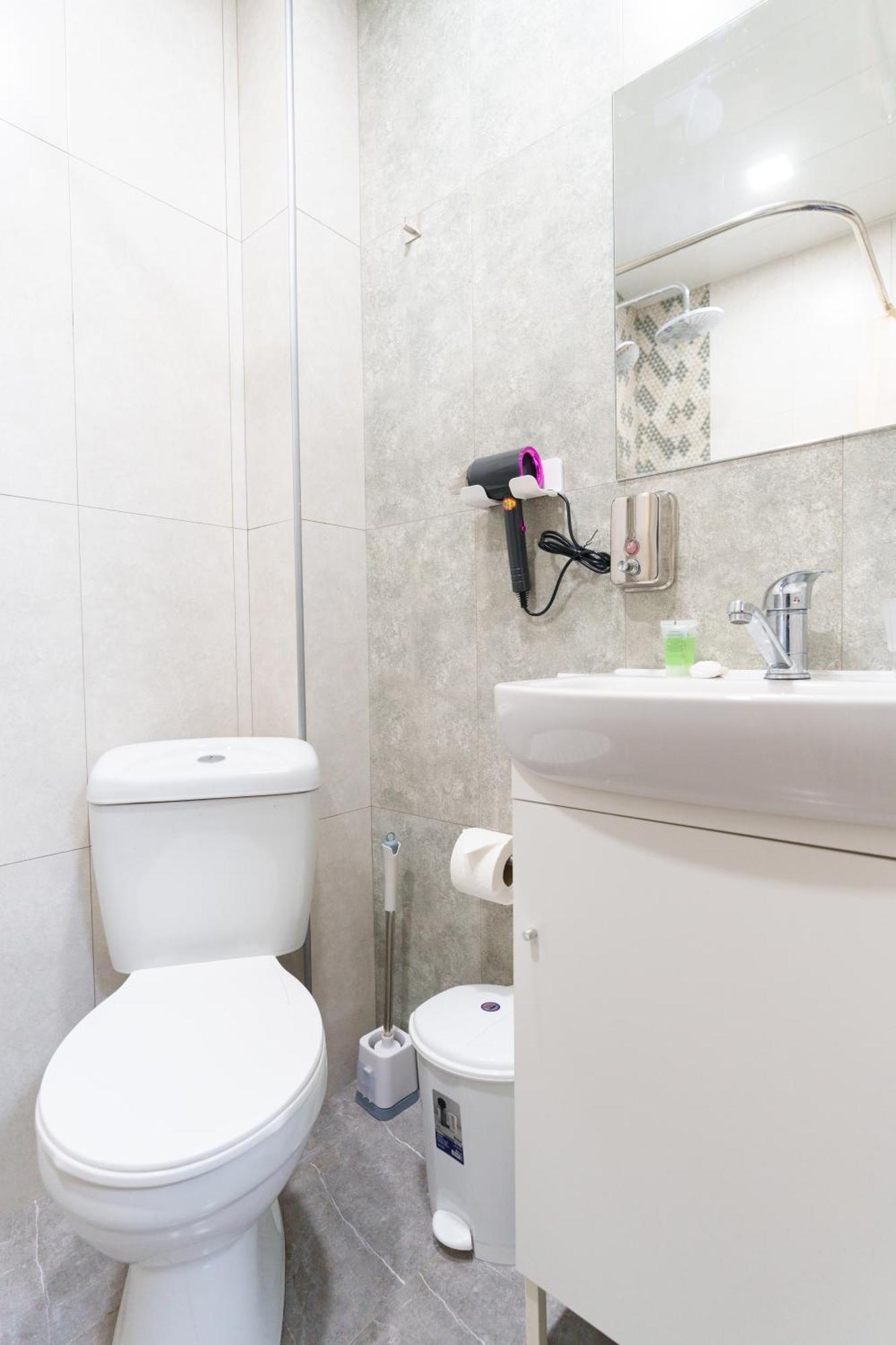 Gh Family Hotel Jerevan Buitenkant foto