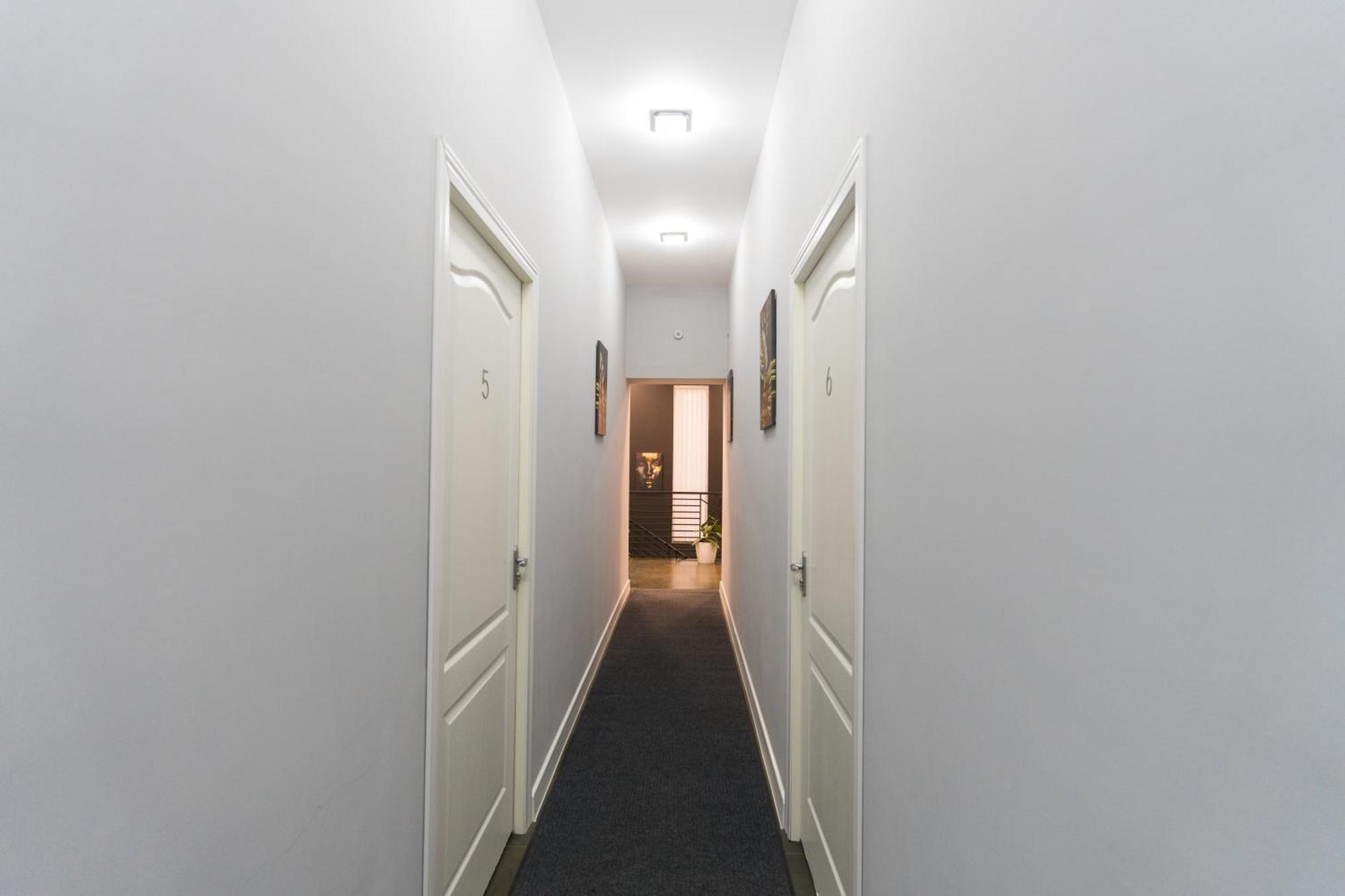 Gh Family Hotel Jerevan Buitenkant foto
